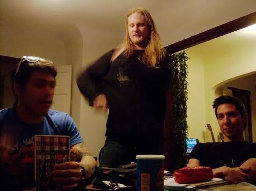 Venetian Snares, Cyrus and Otto von Schirach around a table at cEvin Key's house, on a mid-tour visit